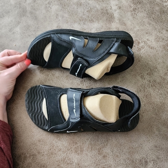 Nike Play Youth Sandals - Picture 1 of 6